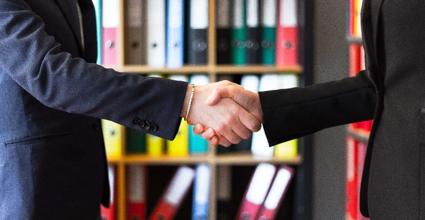 Direito Comercial  e Societário